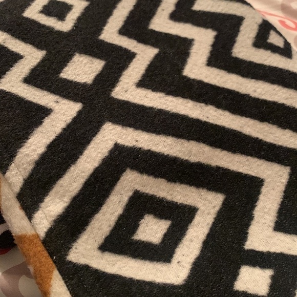 𝅺ivy Jane Sweater Poncho Pullover Style Top Mixed Geometric Print - Picture 11 of 13